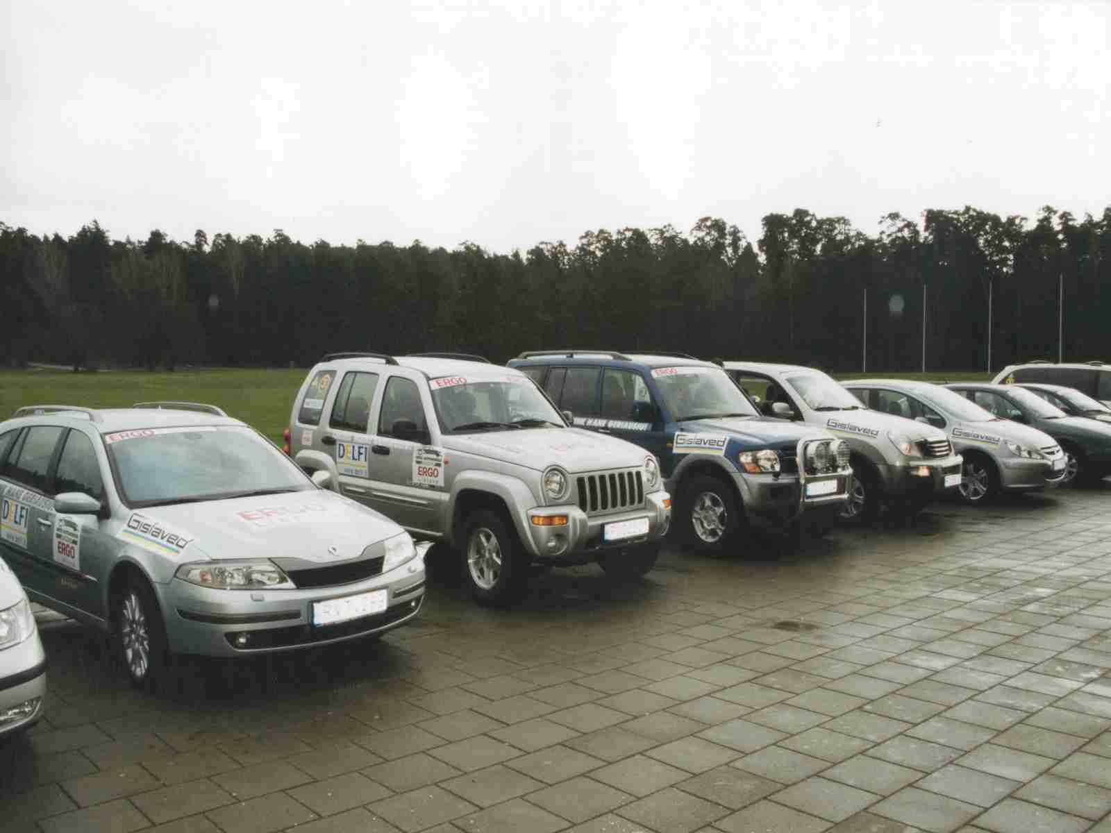 Akimirkos iš „Lietuvos metų automobilis 2002“ rinkimų